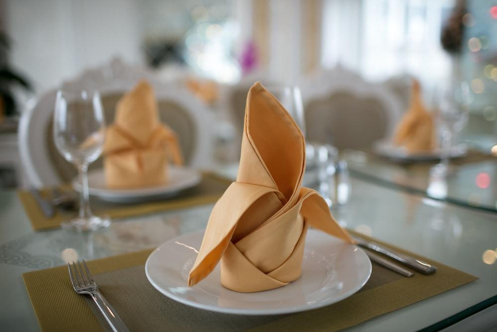 Viola Royal Hotel & Spa Hanoi Exterior photo
