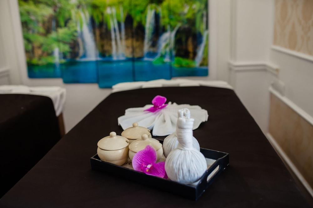 Viola Royal Hotel & Spa Hanoi Exterior photo